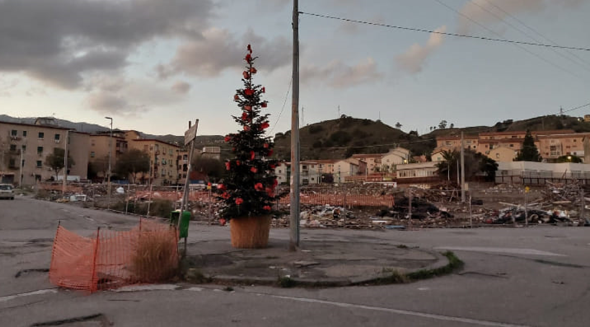 Tg2 manda in onda immagini del Natale in Ucraina ma sono in realtà le